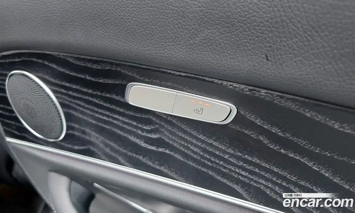 Mercedes-Benz E-Class 2019 1.9 Автомат в Москве № 142187, фото 16