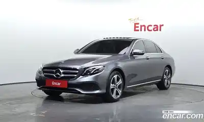 Mercedes-Benz E-Class 2019 1.9 Автомат в Москве № 142187, миниатюра 5