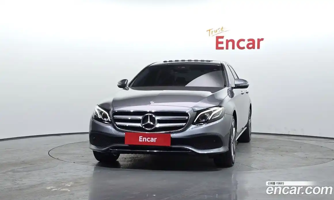 Mercedes-Benz E-Class 2019 1.9 Автомат в Москве № 142187, фото 8