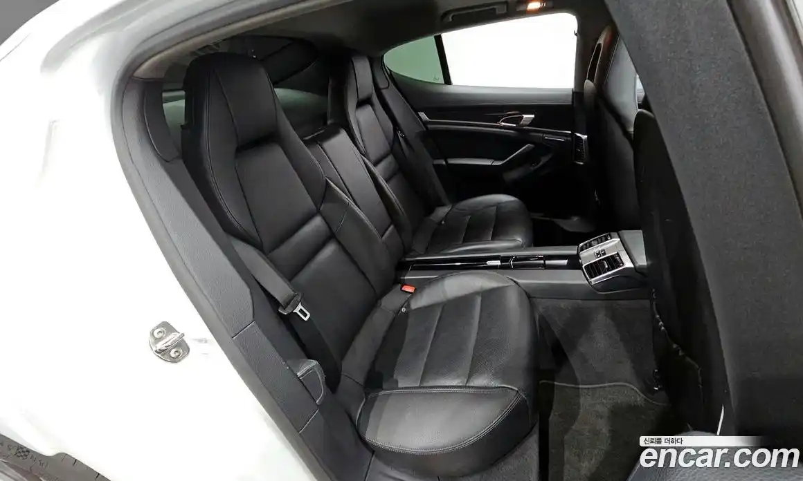 Porsche Panamera 2013 3.6 Автомат в Москве № 145740, фото 8