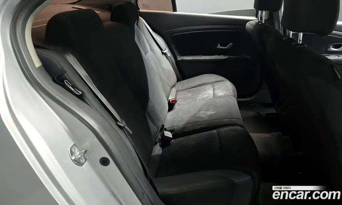 Renault SM3 2011 1.6 Автомат в Москве № 147626, фото 18