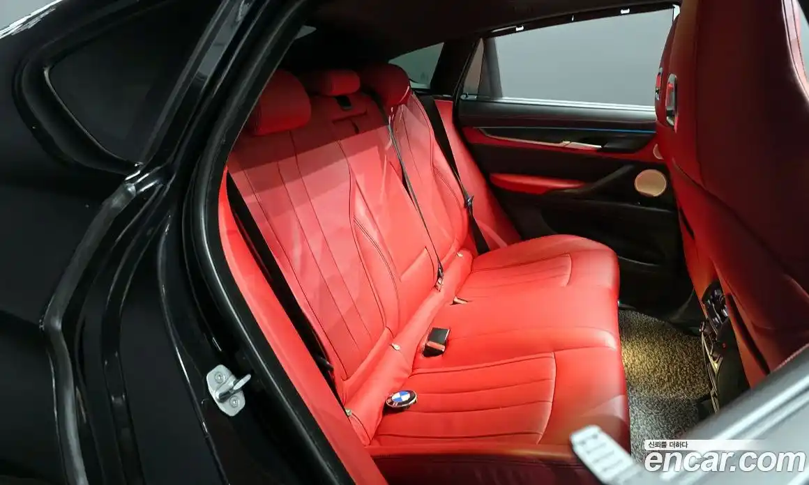 BMW X6M 2017 4.4 Автомат в Москве № 157938, фото 15