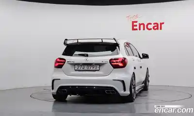 Mercedes-Benz A-Class 2016 2.0 Автомат в Москве № 161067, миниатюра 4