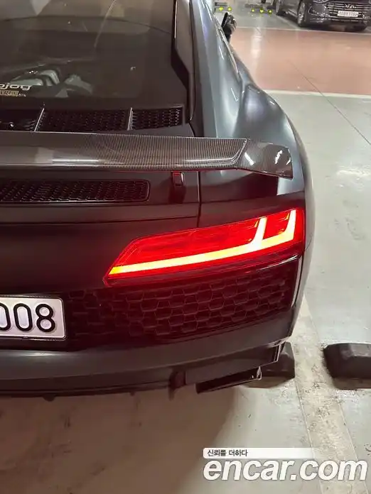 Audi R8 2017 5.2 Автомат в Москве № 163050, фото 17