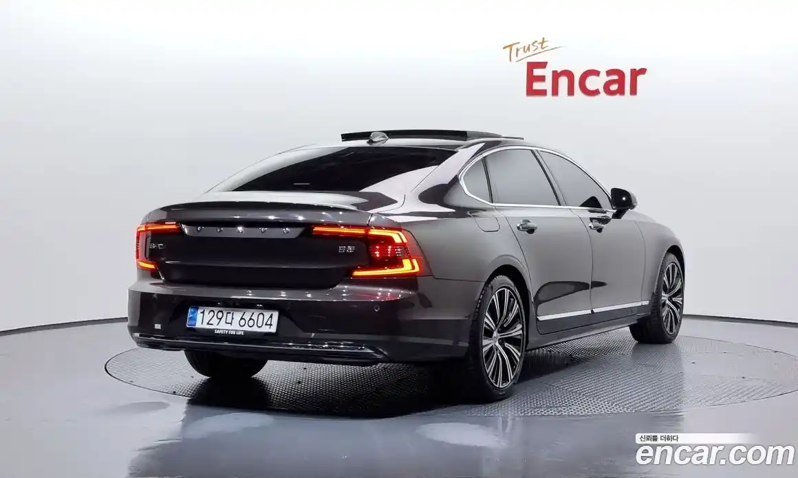 Volvo S90 2023 2.0 Автомат в Москве № 164196, фото 17