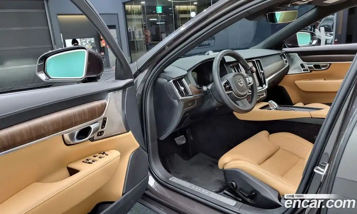 Volvo S90 2023 2.0 Автомат в Москве № 164196, фото 4