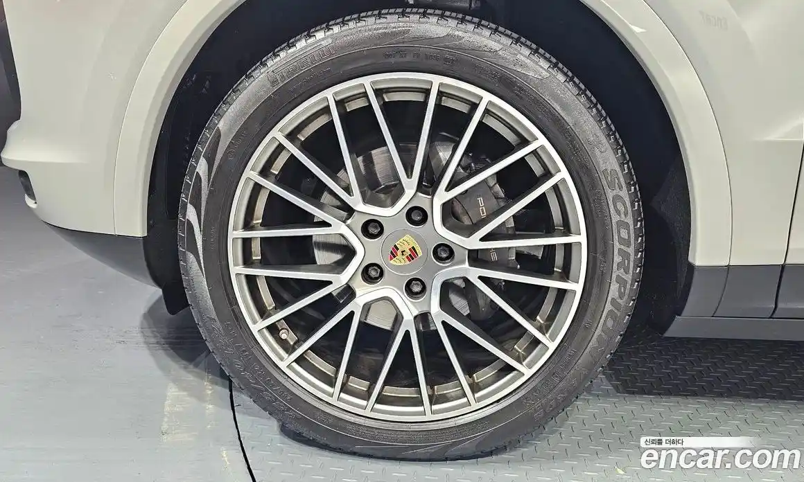 Porsche Cayenne 2022 3.0 Автомат в Москве № 165154, фото 19