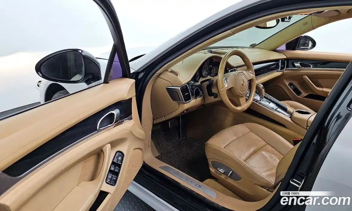 Porsche Panamera 2010 4.8 Автомат в Москве № 165701, фото 11