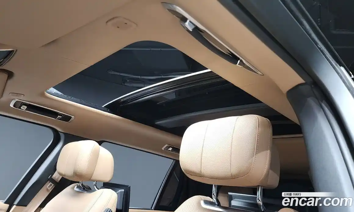 Land Rover Range-Rover 2024 4.4 Автомат в Москве № 166031, фото 19