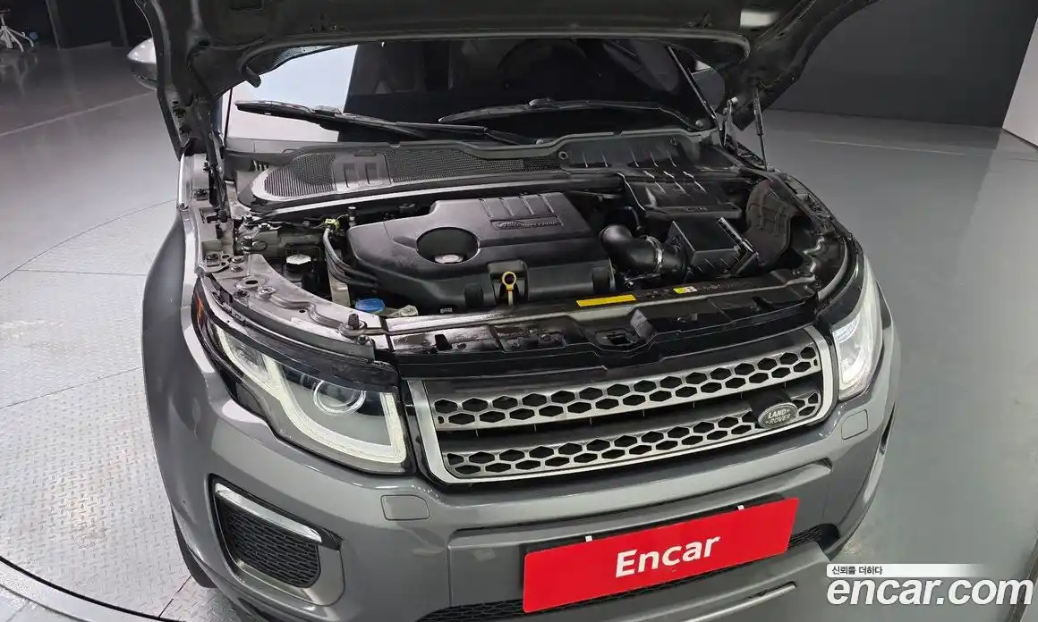 Land Rover Range-Rover Evoque 2016 2.0 Автомат в Москве № 166571, фото 11