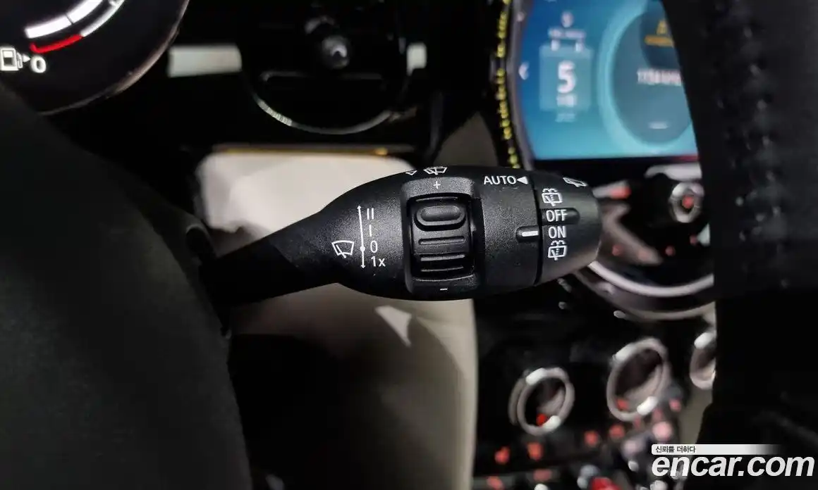 Mini Cooper 2023 2.0 Автомат в Москве № 167016, фото 16