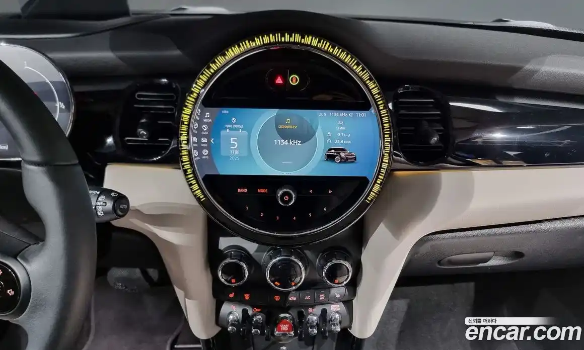 Mini Cooper 2023 2.0 Автомат в Москве № 167016, фото 3