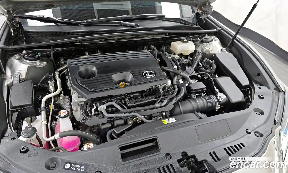 Lexus ES 2023 2.5 Автомат в Москве № 168163, фото 16