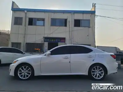 Lexus IS 2011 2.5 Автомат в Москве № 168208, миниатюра 8
