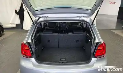 Volkswagen Polo 2013 1.6 Автомат в Москве № 169019, миниатюра 4