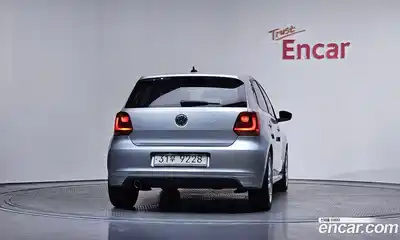 Volkswagen Polo 2013 1.6 Автомат в Москве № 169019, миниатюра 7