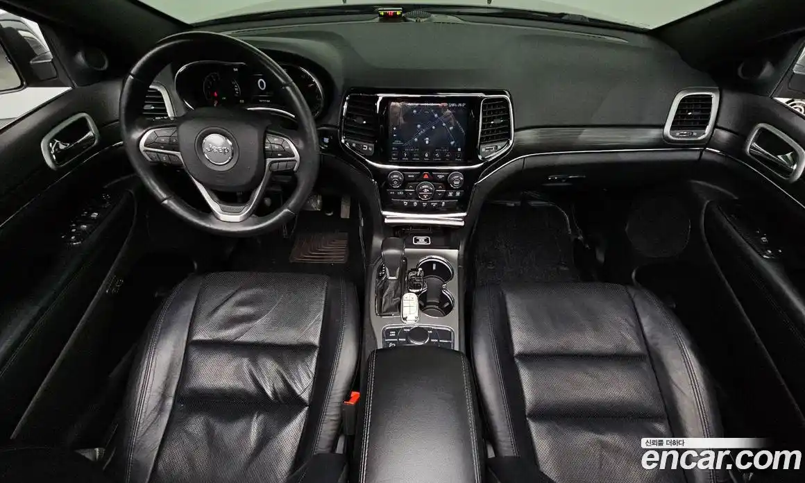 Jeep Cherokee 2019 3.6 Автомат в Москве № 169772, фото 13