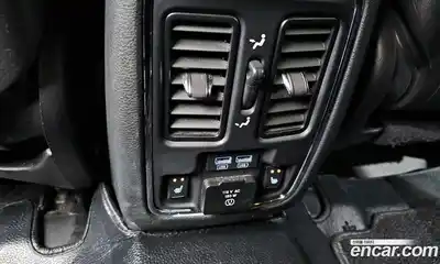 Jeep Cherokee 2019 3.6 Автомат в Москве № 169772, миниатюра 9