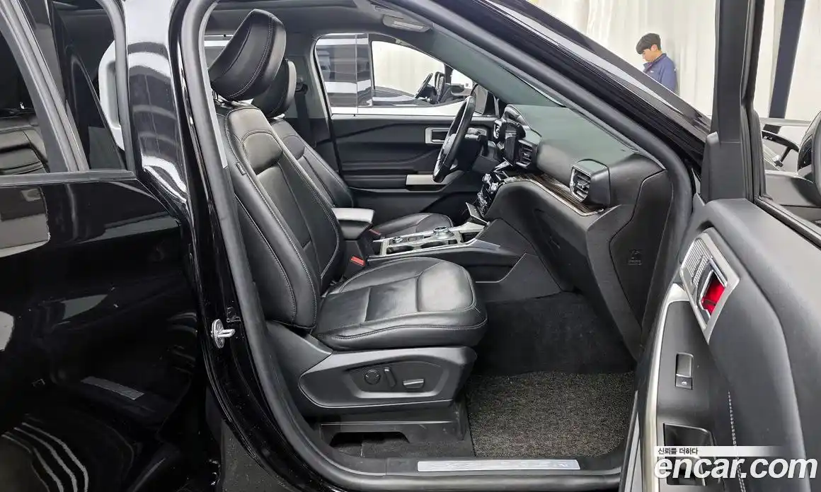 Ford Explorer 2021 2.3 Автомат в Москве № 170730, фото 17