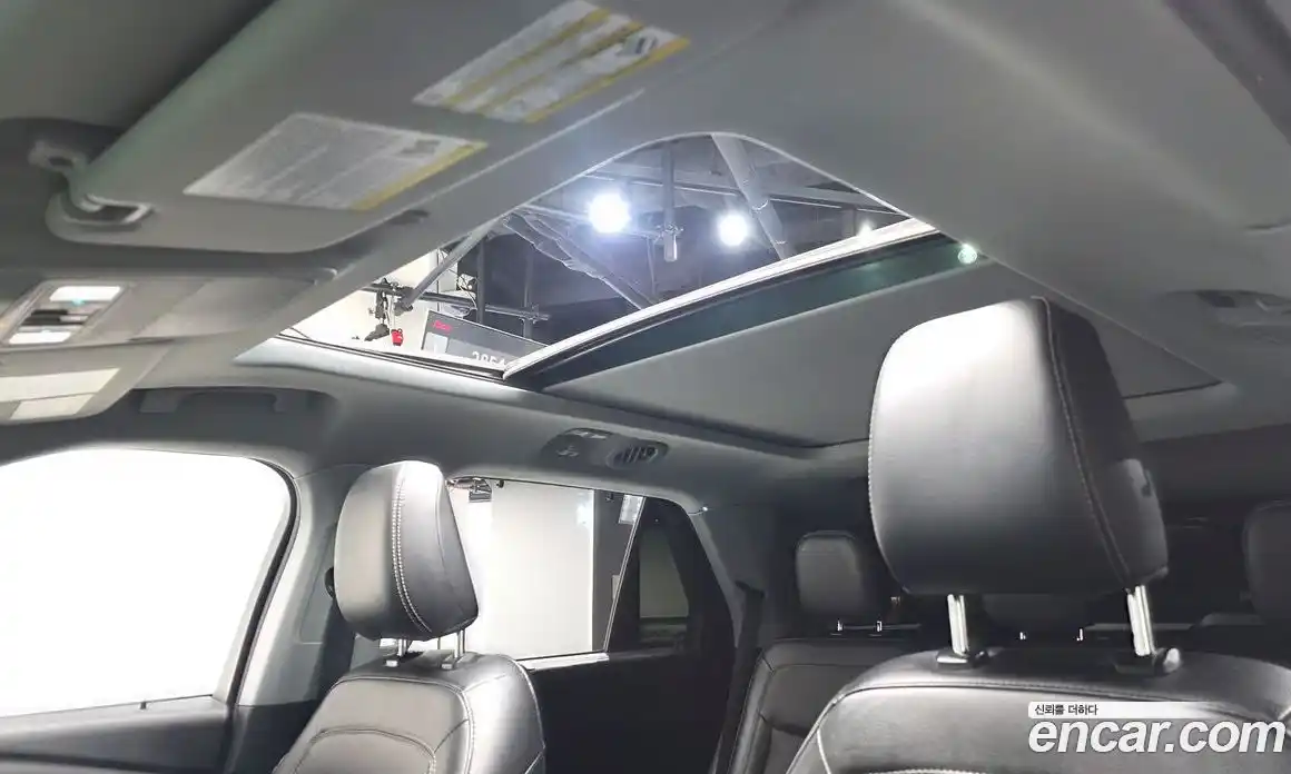 Ford Explorer 2022 2.3 Автомат в Москве № 170807, фото 13