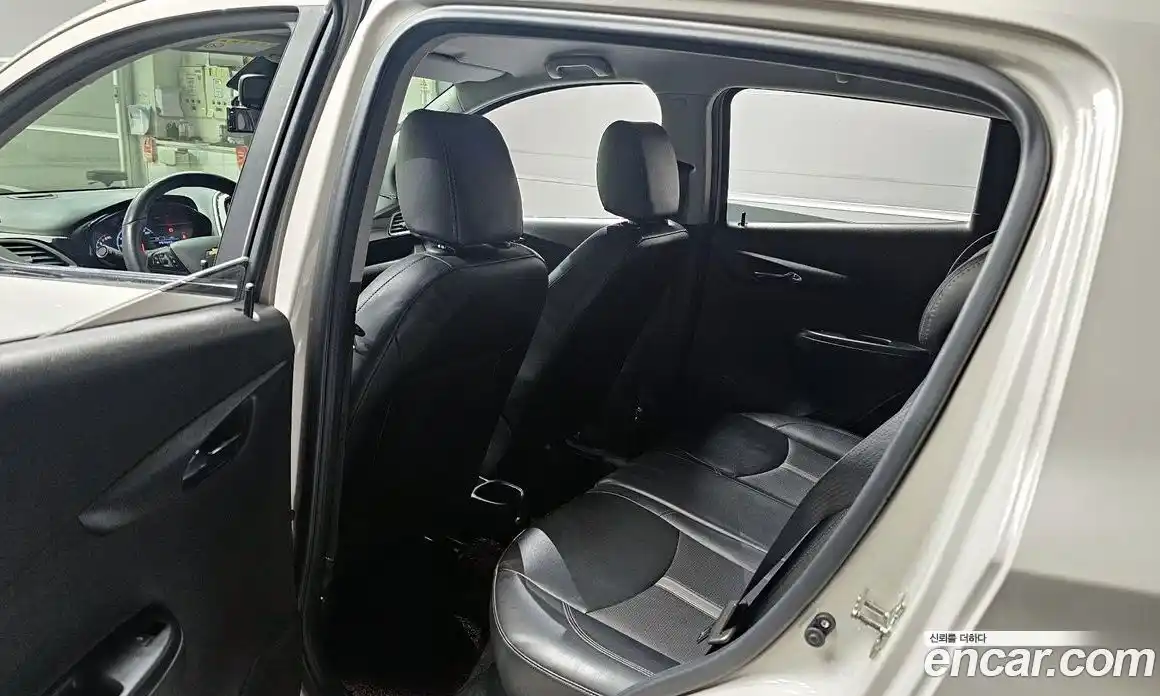 Chevrolet Spark 2019 1.0 Автомат в Москве № 173691, фото 8