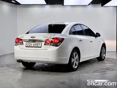 Chevrolet Cruze 2011 1.8 Автомат в Москве № 176009, миниатюра 4