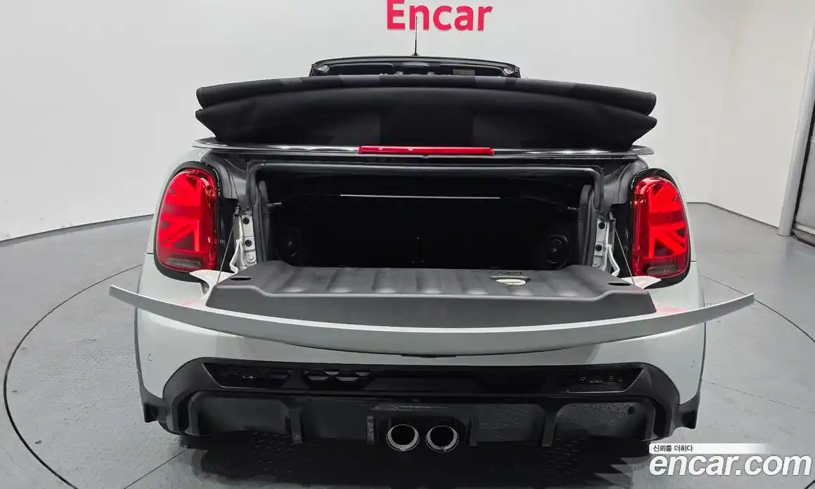 Mini Cooper Convertible 2023 2.0 Автомат в Москве № 177037, фото 5