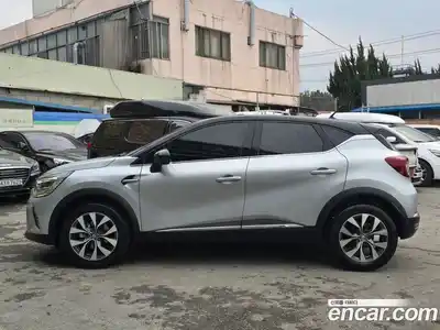 Renault Captur 2021 1.3 Автомат в Москве № 185399, миниатюра 3