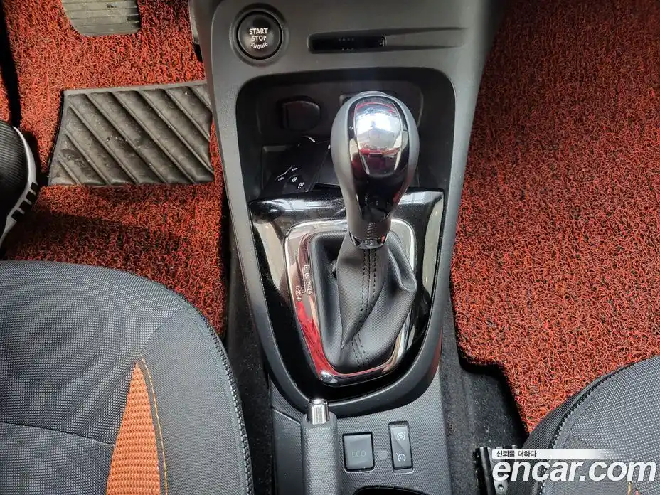 Renault QM3 2015 1.5 Автомат в Москве № 186259, фото 15