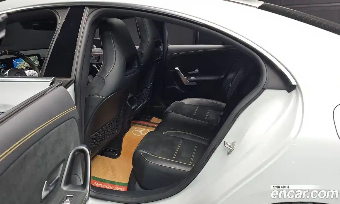 Mercedes-Benz CLA-Class 2021 2.0 Автомат в Москве № 195182, фото 2