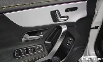 Mercedes-Benz CLA-Class 2021 2.0 Автомат в Москве № 195182, миниатюра 9