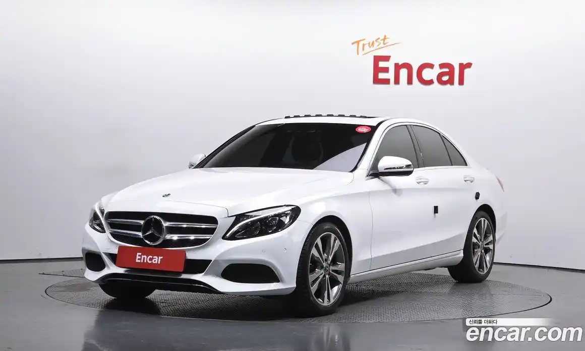 Mercedes-Benz C-Class 2018 2.0 Автомат в Москве № 195523, фото 1
