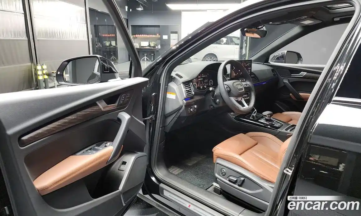 Audi Q5 2023 2.0 Автомат в Москве № 196206, фото 10