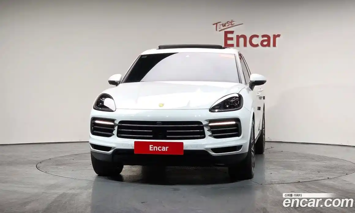 Porsche Cayenne 2023 3.0 Автомат в Москве № 197332, фото 14