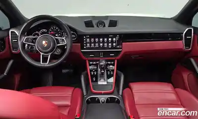 Porsche Cayenne 2023 3.0 Автомат в Москве № 197332, миниатюра 2