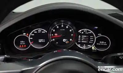 Porsche Cayenne 2023 3.0 Автомат в Москве № 197332, миниатюра 8