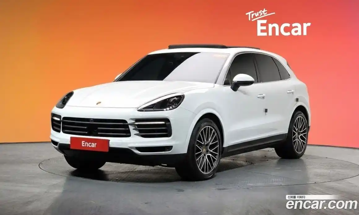 Porsche Cayenne 2023 3.0 Автомат в Москве № 197332, фото 9