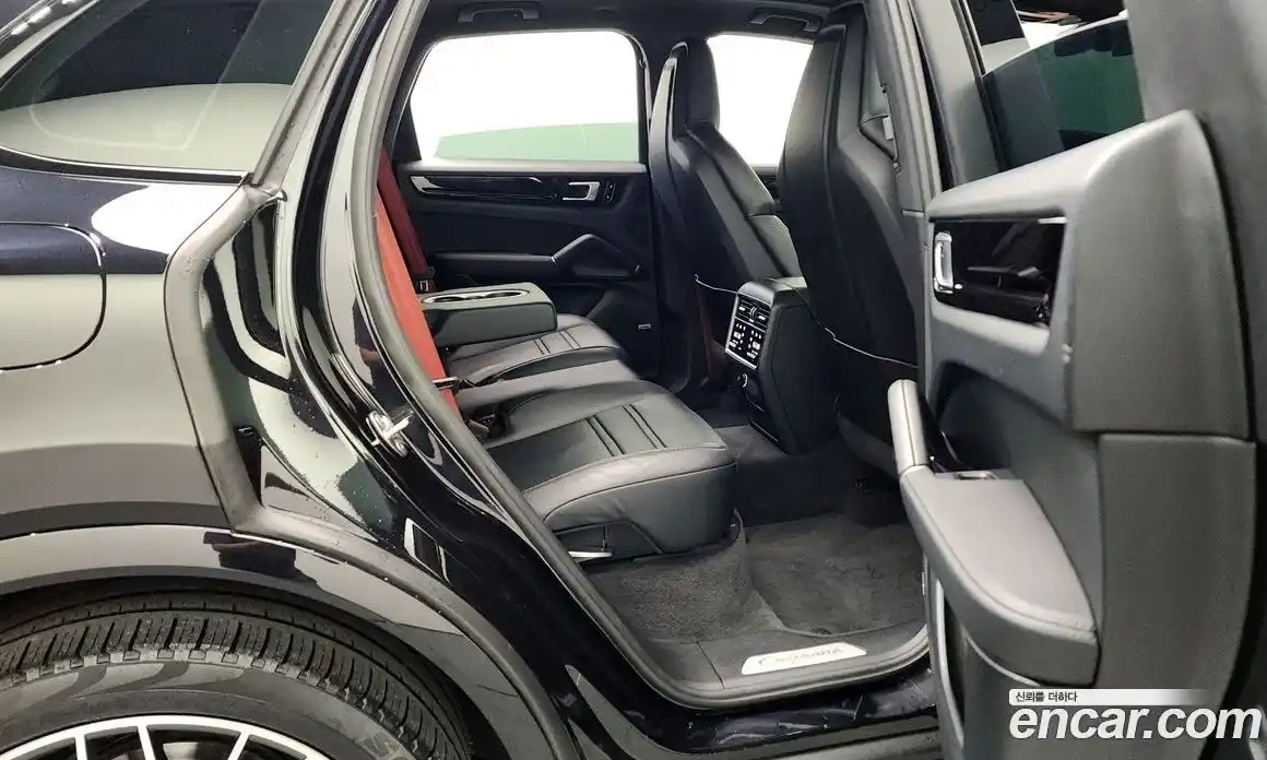 Porsche Cayenne 2019 3.0 Автомат в Москве № 197612, фото 12