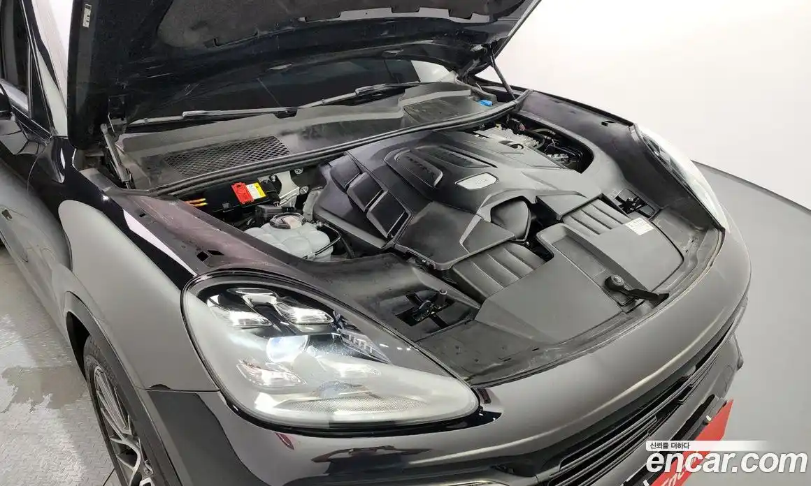 Porsche Cayenne 2019 3.0 Автомат в Москве № 197612, фото 6