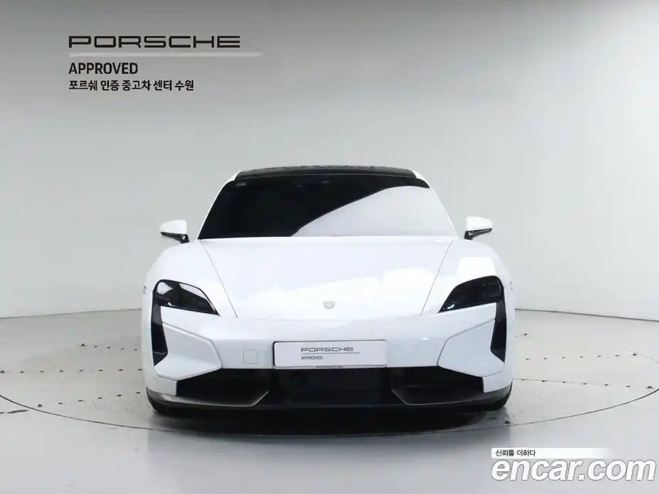 Porsche Taycan 2025 Автомат в Москве № 197762, фото 3