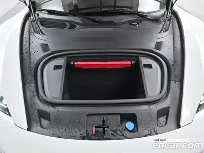 Porsche Taycan 2025 Автомат в Москве № 197762, миниатюра 6