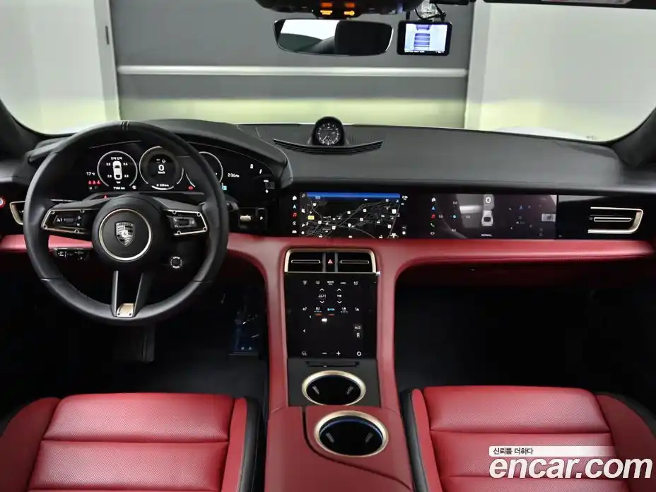 Porsche Taycan 2025 Автомат в Москве № 197762, фото 7