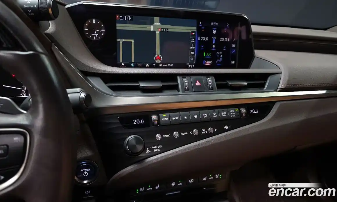 Lexus ES 2019 2.5 Автомат в Москве № 198736, фото 14