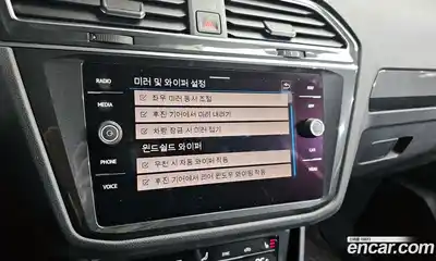 Volkswagen Tiguan 2021 2.0 Автомат в Москве № 199129, миниатюра 9