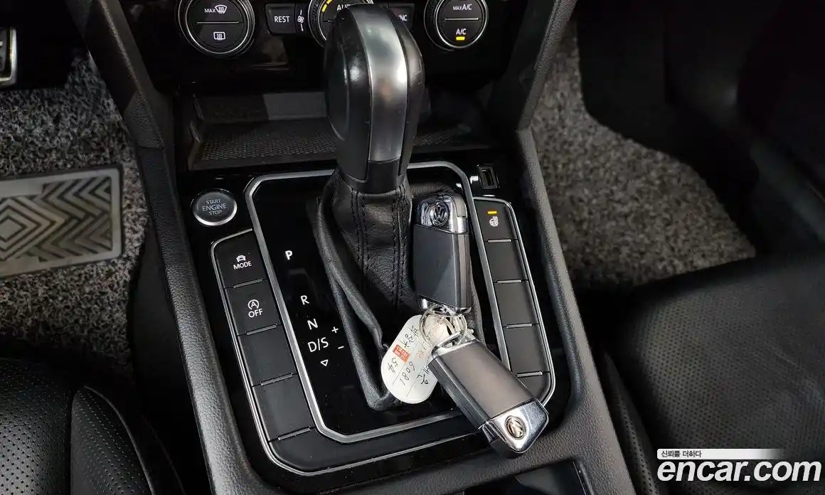 Volkswagen Arteon 2020 2.0 Автомат в Москве № 199131, фото 2