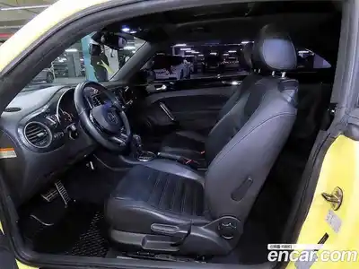 Volkswagen Beatle 2014 2.0 Автомат в Москве № 199226, миниатюра 10