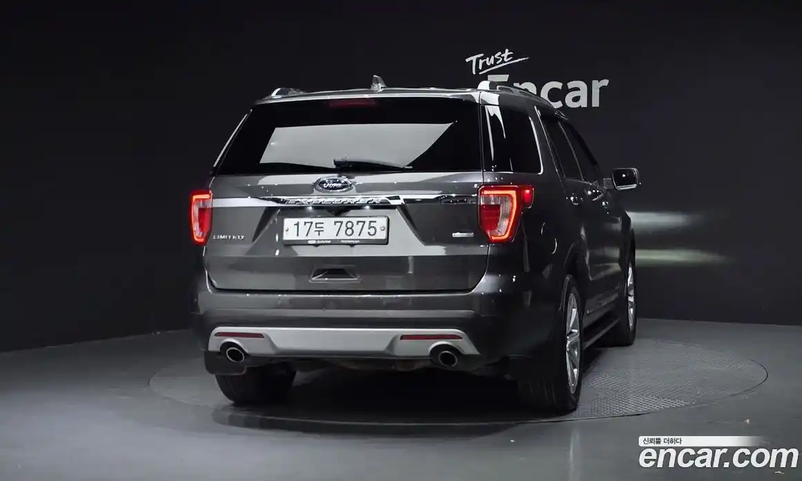 Ford Explorer 2017 2.3 Автомат в Москве № 199849, фото 14