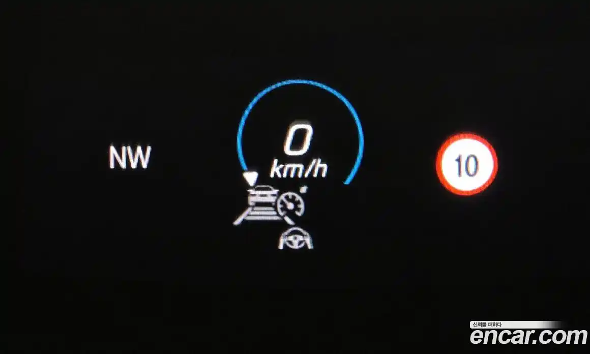 Mercedes-Benz E-Class 2023 3.0 Автомат в Москве № 201891, фото 4