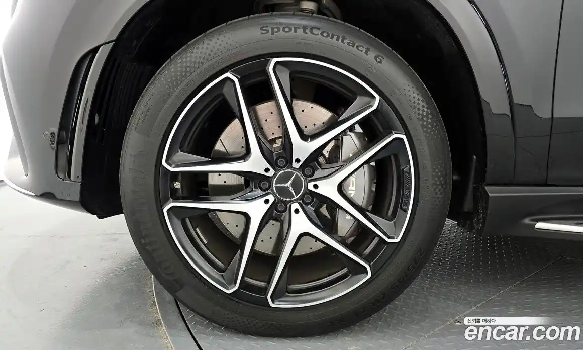 Mercedes-Benz GLE-Class 2023 3.0 Автомат в Москве № 203275, фото 6