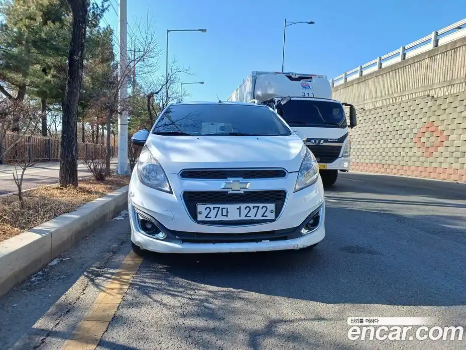 Chevrolet Spark 2014 1.0 Автомат в Москве № 203655, фото 1